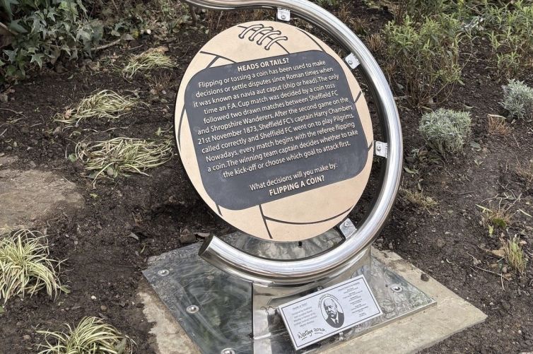 2EA2F025-C1BF-4DDF-BD24-61A87C804C6A_1_201_a